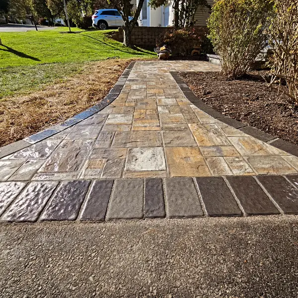 Paver walkway with contrasting border